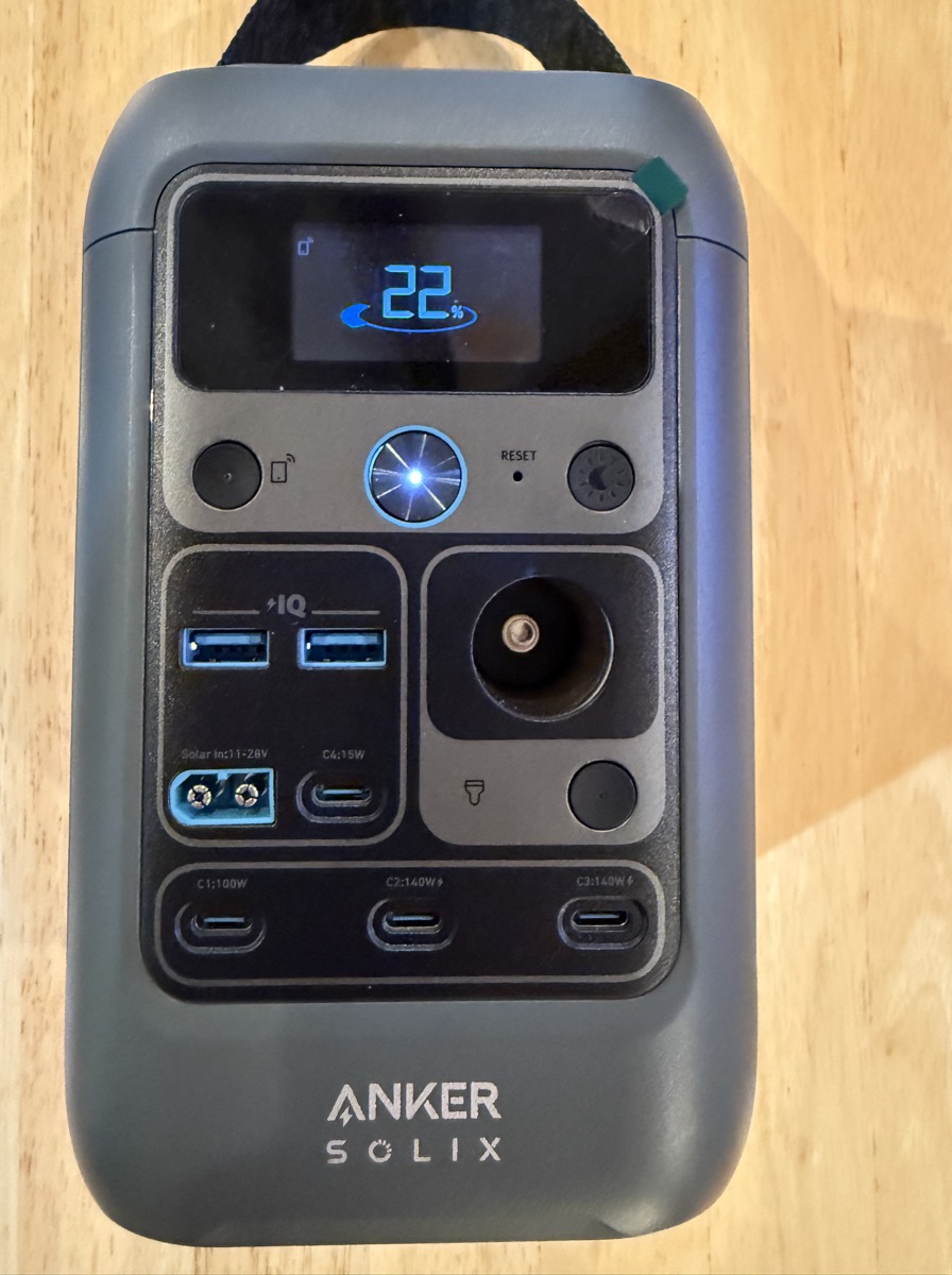 Anker SOLIX C300 DC Portable Power Station review