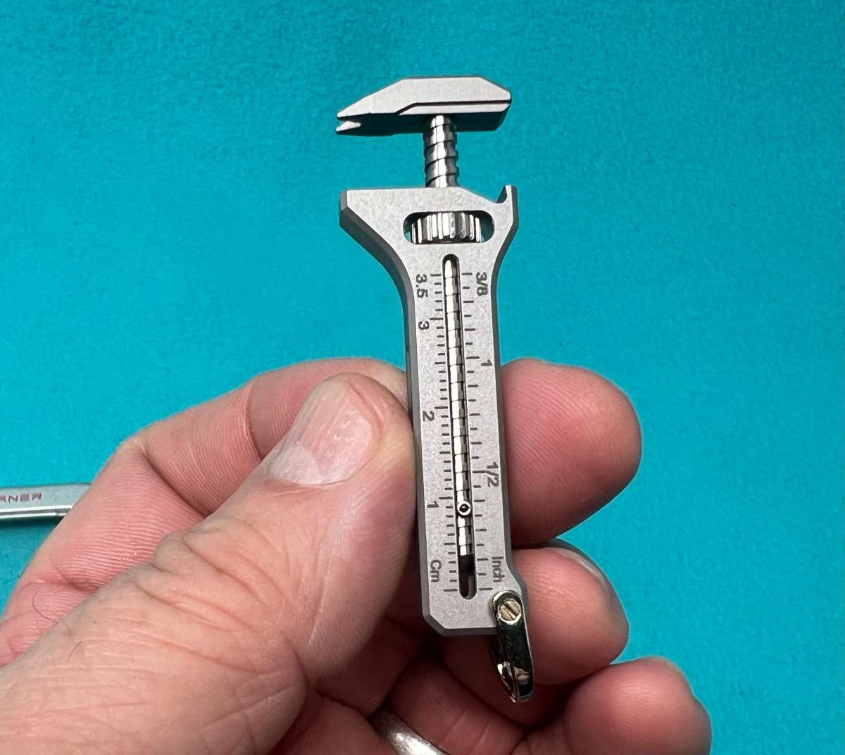 Titaner TiSpanner 2.0 Compact Titanium Multitool review – A tiny Titanium tool tends to tinkerer’s tasks